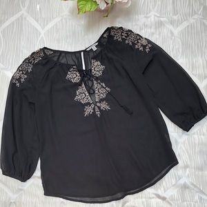 ✨American Eagle Black Sheer Top✨